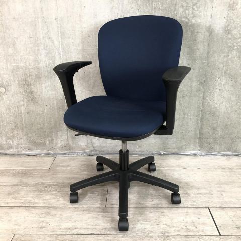 【中古】リエットR KT-340PG-T1 B2 イトーキ（ITOKI） 肘付ローバックチェア