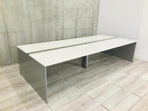 【関西倉庫入荷】■イトーキ/インターリンク　フリーアドレスデスク　W2800mm×D1400mm　■天板ホワイト×脚シルバー