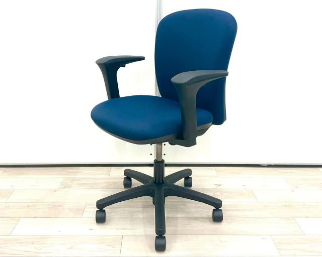 【中古】リエットR KT-340PG-T1 B2 イトーキ（ITOKI） 肘付ローバックチェア