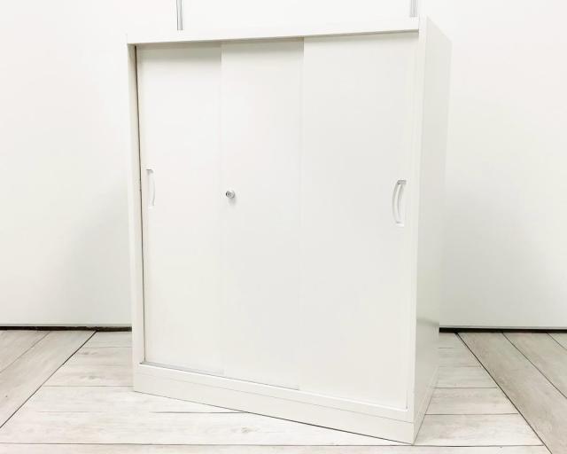 【中古】QUWALL RW45-310S 生興 ローキャビネット／引き違い