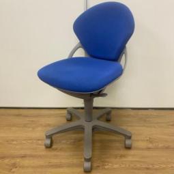 【定価約５万】【関西倉庫在庫品】■イトーキ　ITOKI　■プレーゴ　■ローバック　■ブルー　事務椅子　シンプル