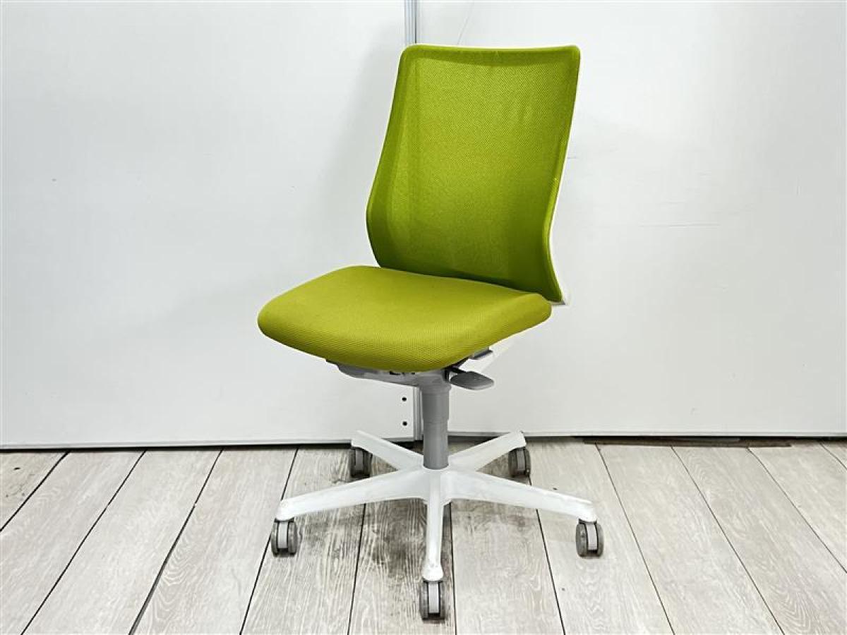 【在庫入替セール品！】【腰まわりをしっかりホールド！長時間作業も快適フィット！】■ハイバック肘無し　背面メッシュ　グリーン×ブラックフレーム/オカムラ/フルーエント
                        フルーエントチェア
                                    中古
            