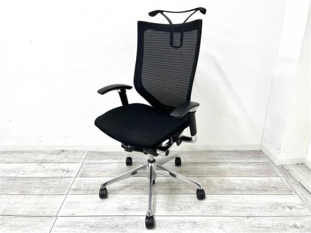 【中古】バロンメッシュチェア  オカムラ（okamura） 肘付ハイバックチェア