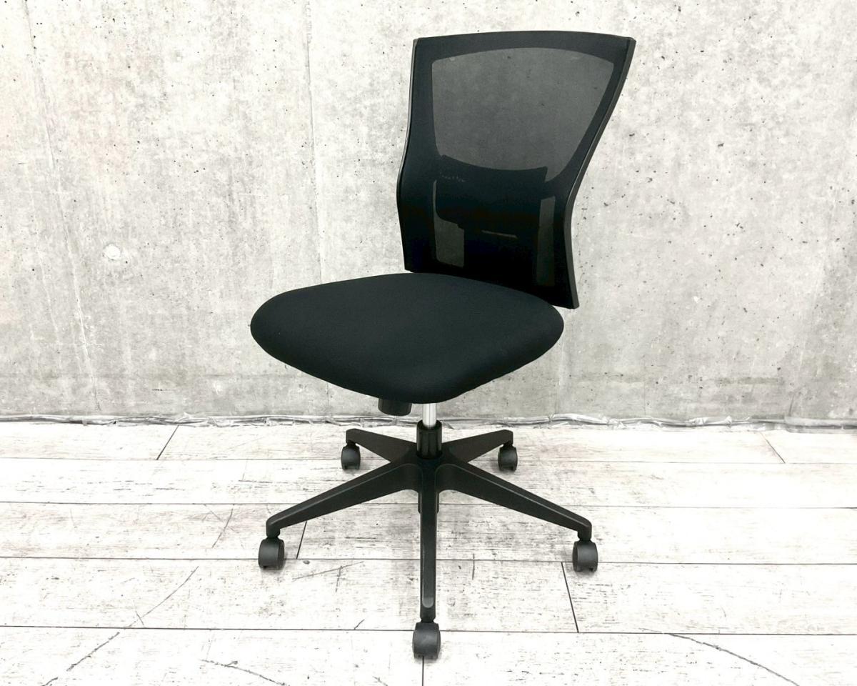 【在庫入替セール品】【価格と機能のバランスが取れたベストセラーモデル！シンプルなメッシュチェア！】■イトーキ（ITOKI）製　サリダチェア（SALIDA）　YL-5タイプ　肘無ローバック　■背面メッシュ　■ランバー付　■ブラック　【弊社使用欄：A01028611】【KN】
                        サリダ（salida）チェア
                                    中古
            