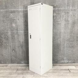【関西倉庫在庫品】■コクヨ（KOKUYO）　LKシリーズ　1人用更衣ロッカー　■ニューグレー 　■シリンダー錠【シンプルでスタンダードな更衣ロッカー！　道具入れとしても利用可能です！】