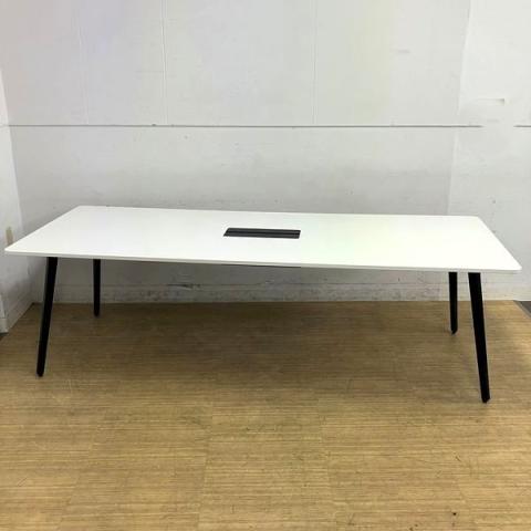 ウチダ　レムナ（LEMNA）　インテリア性が高く落ち着いた雰囲気に　W2400×D900のレアサイズ　天板：ホワイト　脚：ブラック　4～6名様仕様推奨サイズ