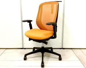 【肘有（可動肘/アジャストアーム）/コートハンガー有】ワークチェア  アームレスト付 ブラックボディ オススメ(おすすめ) 大人気 ・Okamura/オカムラ ・Sylphy/シルフィー ※横浜本店撮影画像※