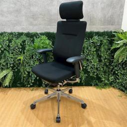 【限定1脚！！】オカムラ製のオフィスチェア【コーラルシリーズ/ヘッドレスト付き】がご案内可能です！　＊福岡市拠点の「オフィスバスターズ福岡南店」は、福岡はもちろん、岡山・広島エリアにも対応しています。中古オフィス家具・チェア・デスク・複合機など一式手配可能。各地に特化した在庫とワンストップ対応で、起業・移転・レイアウト変更にしっかり対応し、岡山・広島でも安心の選択肢をご提供します。＊