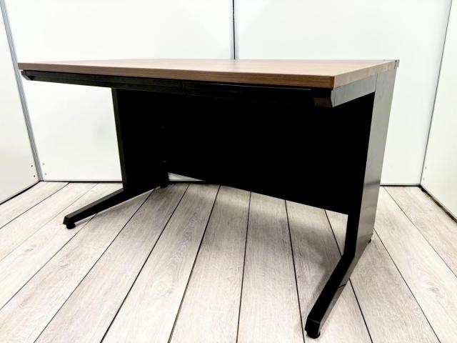 【中古】アドバンス  オカムラ（okamura） 平机