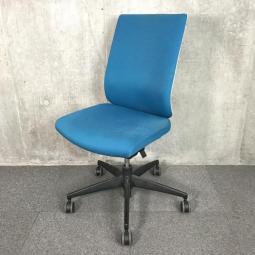 法人チェア売上ランキングで常に上位クラスの大人気シリーズ!爽やかなブルー×ホワイトカラー!
/オススメ(おすすめ) /人気商品【弊社使用欄:A01043737】 ■ハイバック/コクヨ(KOKUYO) ウィザード2(wizard)チェア