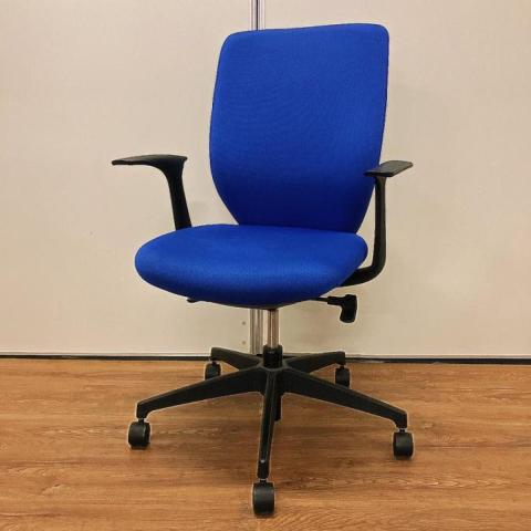 【中古】ソプラチェア  コクヨ（KOKUYO） 肘付ハイバックチェア