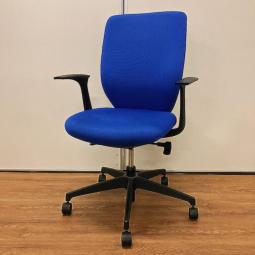 【在庫入替の為、2脚限定でお安く！】【クレジット決済優先】OAチェア　肘付　コクヨ　ソプラ　買い増し　レイアウト　移転　オフィスバスターズ　梅田本店