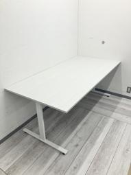 清潔感あるホワイト木目天板で会議室を明るく演出　#岐阜市 #大垣市 #多治見市 #名古屋市 #春日井市