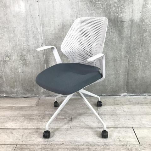 【中古】キュアチェア KG-985SC-NNT3 イトーキ（ITOKI） ミーティングチェア