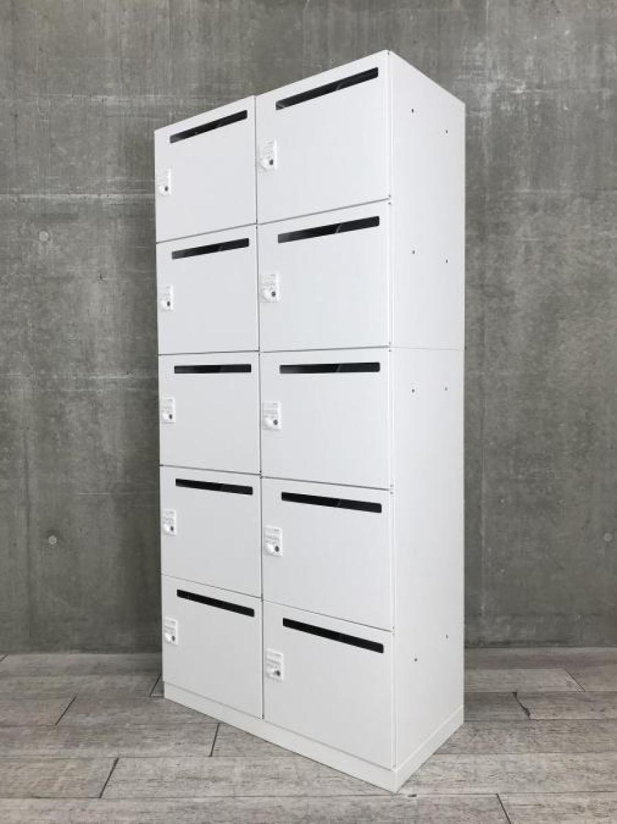 【フリーアドレスオフィスに最適！ダイヤル錠式10人用ロッカー！】■コクヨ（KOKUYO）製　iNON（イノン）シリーズ　10人用パーソナルロッカー　■投函口有り　■ダイヤル錠　■ホワイト　※非常解錠キーは付属しておりません。必要なお客様はご相談くださいませ。
                        iNON
                                    中古
            