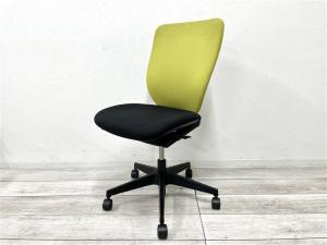 【在庫セール品】【定価8万円】【ミドルクラスの定番チェア！一人ひとりにマッチする座り心地】■イトーキ(ITOKI)製　プラオ（PRAO）　ハイバック肘無し　■モスグリーン