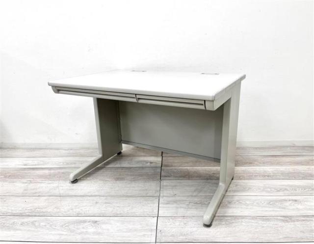 【中古】SD-Vシリーズ  オカムラ（okamura） 平机