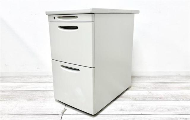 【中古】SD-V  オカムラ（okamura） 脇机3段