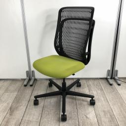 【在庫入替セール品!】【背もたれの通気性と座面の心地よいクッション性で人気!】■ウチダ(UCHIDA)製 エージェイ(AJ)チェア ハイバック 肘無し ■グリーン ×ブラックフレーム ■背面:樹脂メッシュ(ヌードタイプ)【AD】