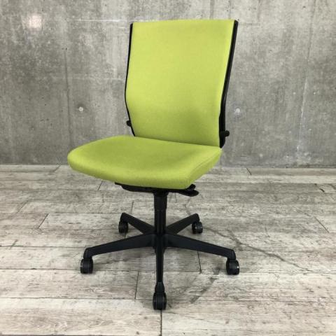 【中古】エスクード  オカムラ（okamura） 肘無ハイバックチェア