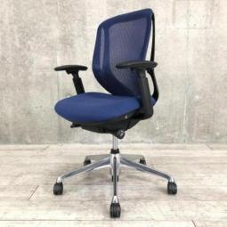 【関東倉庫在庫品】■オカムラ（okamura）製　シルフィーチェア（Sylphy）　肘無ローバック　■ミディアムブルー×ブラックシェル　■背面メッシュ　【三次元曲面が身体にフィット！前傾チルト機能付き大人気メッシュチェア！】