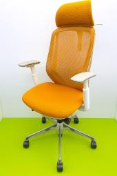 【明るくてかわいいお部屋におすすめ!!】オカムラ(okamura)シルフィチェア メッシュ仕様 ■色:オレンジ エクストラハイバック 可動肘付き【11月末入荷】