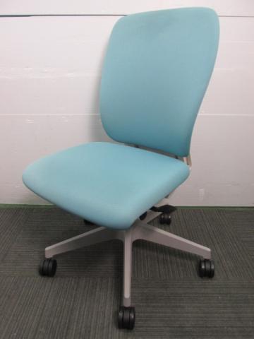 【中古】フルゴ  イトーキ（ITOKI） 肘無ハイバックチェア