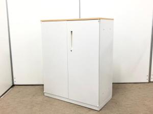 【在庫入替セール品!】人気の観音開きタイプ!取っ手が大きく使い勝手のよい定番キャビネット!
■内田洋行/HSシリーズ/ホワイト 天板ナチュラル