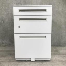 【デスク下に置いて収納アップ！使い勝手抜群のキャスター付き3段ワゴン！】■ウチダ（UCHIDA）製　STシリーズ　3段ワゴン　デスクインワゴン　H605mm　■ホワイト　■シリンダー錠【2509】弊社使用欄【A01037791】