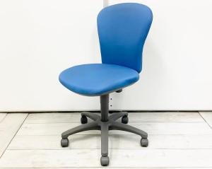 まさに定番！コスパ抜群チェア！無駄のないデザインが人気の国産の人気商品です！
■コクヨ/レグノ2/ブルー　スタンダードタイプ