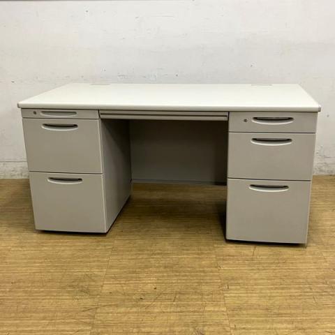 上長席・役員向けサイズ オカムラ SDデスクシステム 両袖机 定番のW1400サイズ 汚れの目立ちにくいニューグレー 鍵付き シリンダー錠