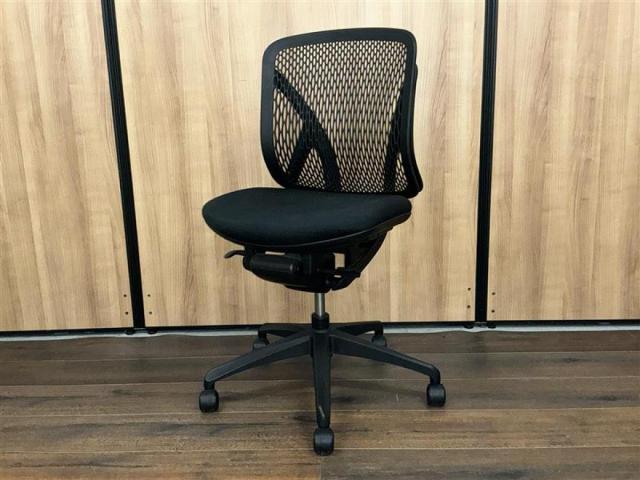 【中古】yera  イナバ（INABA) 肘無ローバックチェア