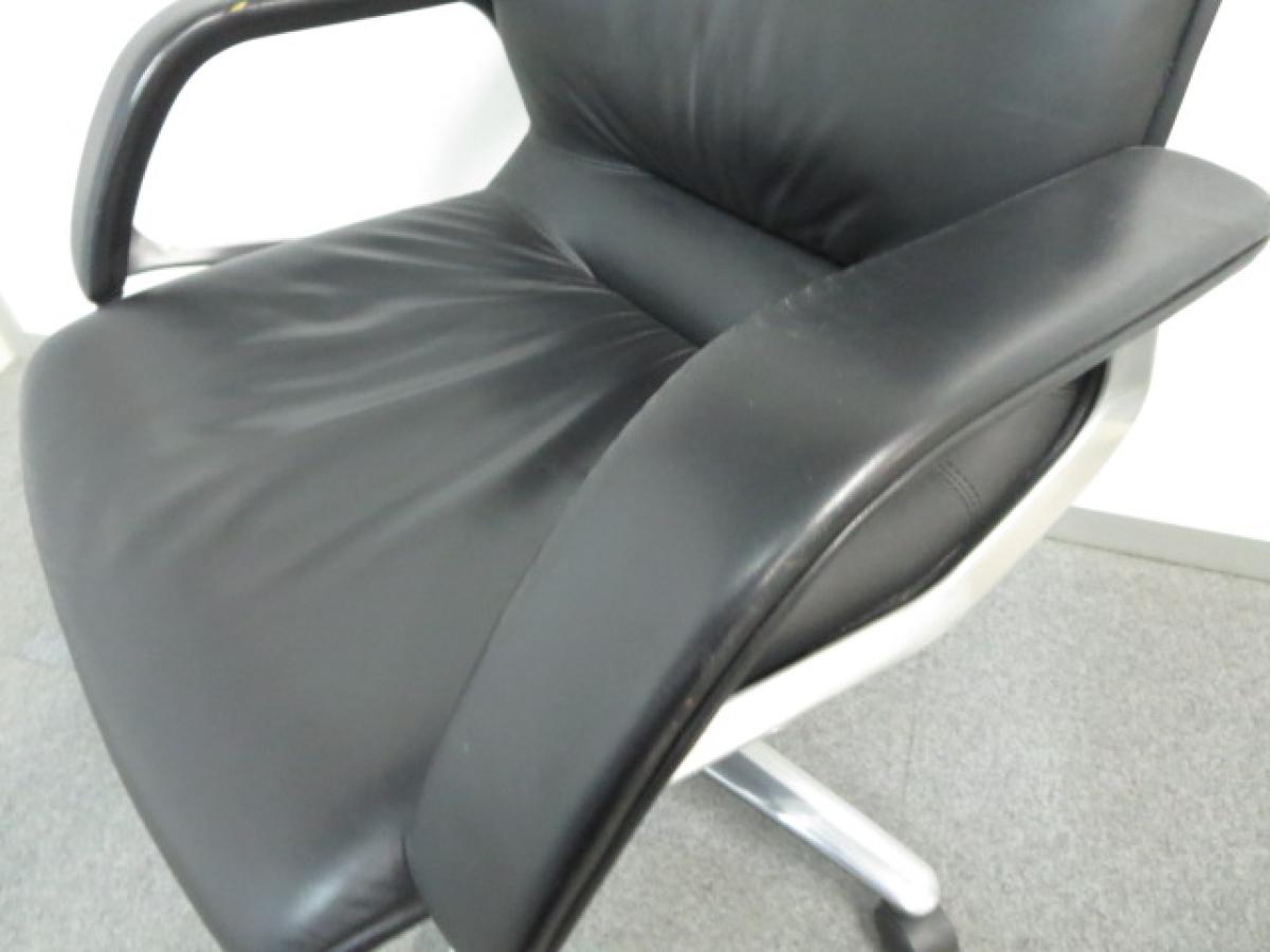 中古】 CF67ZX オカムラ/okamura 肘付ハイバックチェア 557558 - 中古