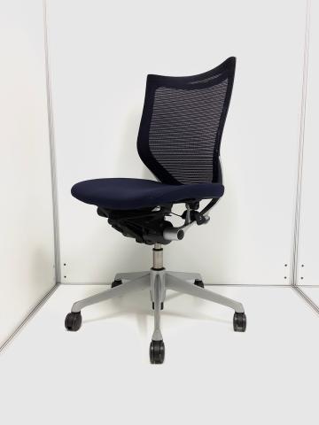 【中古】バロンチェア CP83DR オカムラ（okamura） 肘無ローバックチェア