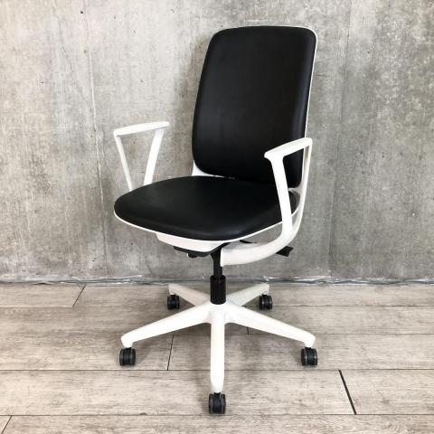 【中古】トルテU KJ-310DL-W9T1 イトーキ（ITOKI） 肘付ハイバックチェア