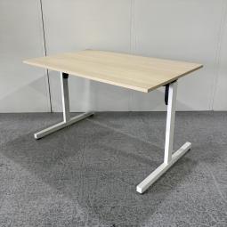 【休憩室やミーティングルームに！パーソナル使用にも！】■ウチダ（UCHIDA）製　ミーティングテーブル　W1200/D750/H720㎜　■天板ナチュラル　T字脚