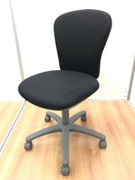 【三次元形状のモールドウレタンが身体にフィット!ふっくらクッション!】■コクヨ(KOKUYO)製 レグノ2チェア 肘無し ローバック ■ブラック ×グレーシェル