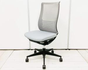 ワークチェア メッシュタイプ  アームレストなし ブラックボディ 前傾姿勢 オススメ(おすすめ) 大人気 ・KOKUYO／コクヨ ・Bezel／ベゼル  ※横浜本店撮影画像※