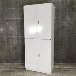 オフィスの定番収納！抜群の収容量を誇る上下両開きセット！観音開きタイプのため収納物が確認しやすい！
■イトーキ/シンライン（THIN LINE CABINET）/ホワイト