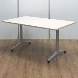 ★コクヨ製　JUTO　ナチュラル　W1500xD900xH720サイズ　T字脚　会議テーブルや作業台などで使える便利なサイズ感のテーブル！　W1500ミーティングテーブル！！