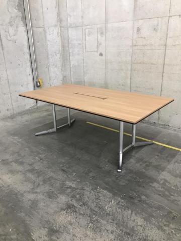 【中古】ラティオⅡ 4L289B MR78 オカムラ（okamura） ミーティングテーブル（会議机）