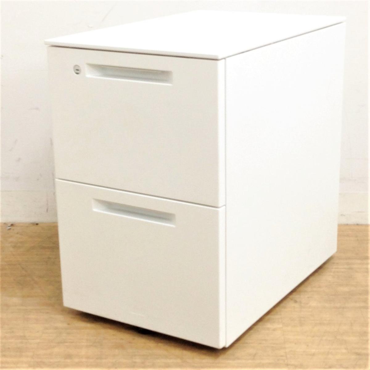 【ロット入荷】コクヨ　iSシリーズ　2段ワゴン　清潔感のあるホワイト　鍵付き　シリンダー錠　※スチール天板タイプです　【愛知・名古屋・豊田・静岡・浜松】
                        iSシリーズ
                                    中古
            