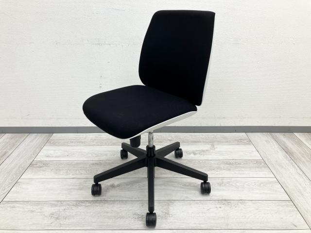 【中古】U chair KC-UC50SEL BK プラス（PLUS） 肘無ローバックチェア
