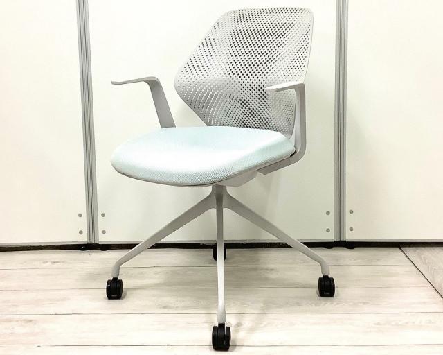 【中古】キュアチェア KG-980SC-NNE6 イトーキ（ITOKI） 肘付ローバックチェア