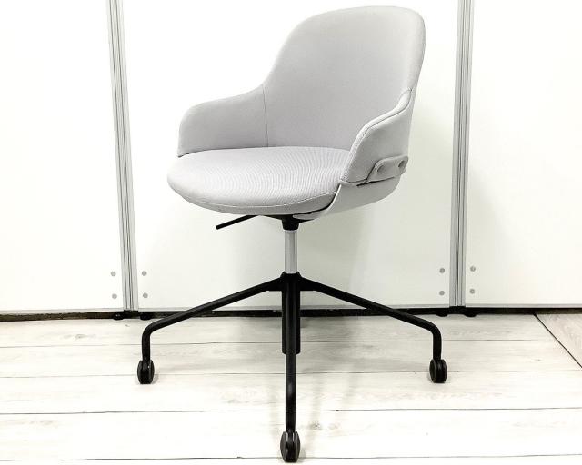 【中古】コーデ K16S-10-E2Y1 コクヨ（KOKUYO） 肘付ローバックチェア