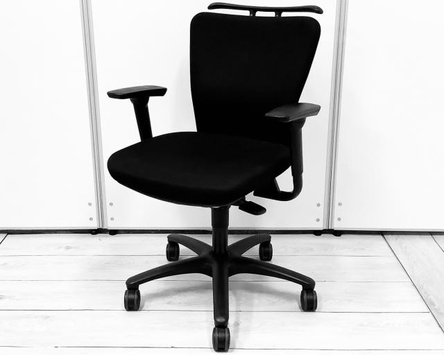 【中古】カロッツァチェア CK94ZR-FS11 オカムラ（okamura） 肘付ローバックチェア