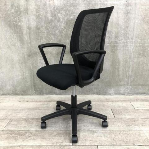 【中古】コルト  イトーキ（ITOKI） 肘付ハイバックチェア