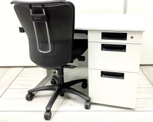 【セット商品（デスク＆チェア）】片袖机　大人気／定番／売れ筋　◆plus／プラス　フラットライン※横浜本店撮影画像※