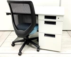 【セット商品（デスク＆チェア）】大人気／定番／売れ筋　片袖机/片袖デスク　◆plus／プラス　フラットライン※横浜本店撮影画像※