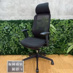 ★ヘッドレスト部分は新品★オカムラ製の大人気オフィスチェア【シルフィー/ブラック/ヘッドレスト付き/可動肘仕様】が入荷しました！　＊良品を格安で！「オフィスバスターズ福岡南店」は、福岡を拠点として、全国へ中古オフィス用品・オフィス家具を提供しております。